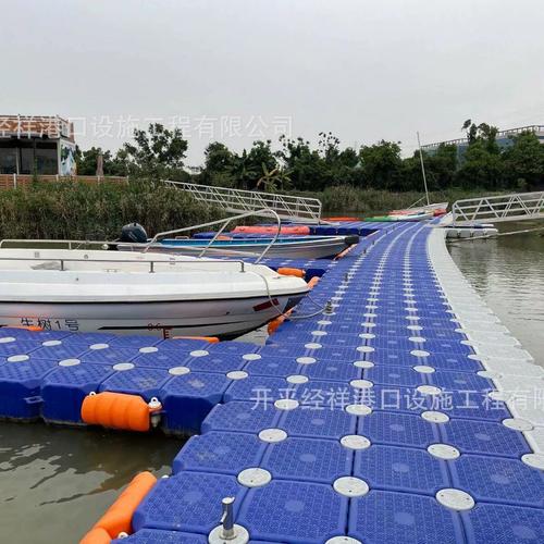 铝合金浮码头登陆大型晚会 品质浮力赋能水上舞台搭建新典范